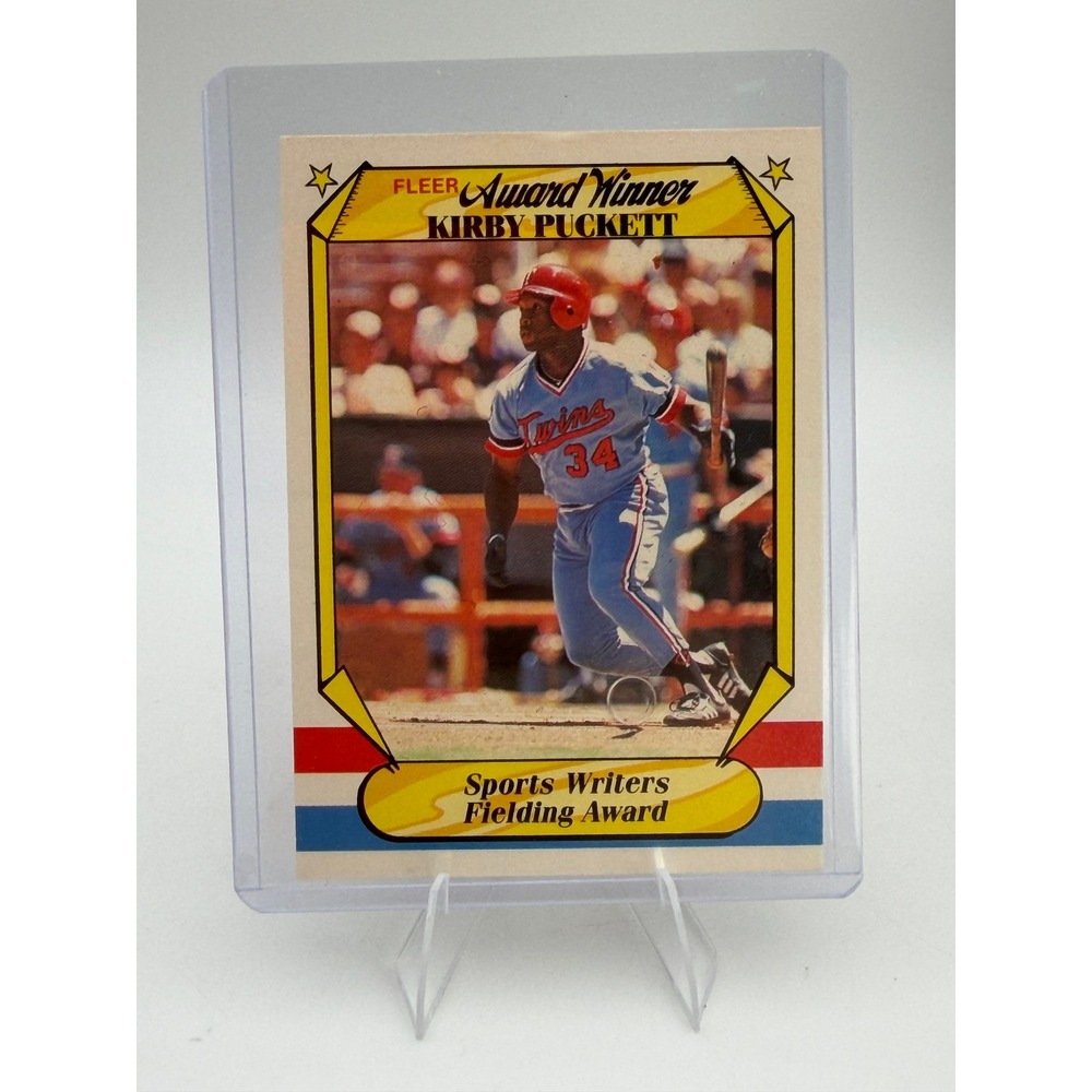 1987 Fleer Award Winner Kirby Puckett #30 Minnesota Twins Baseball Card NM